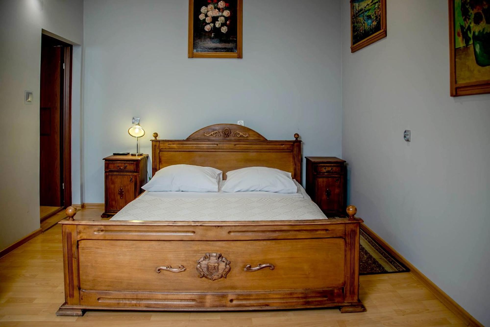 Euro Aparthotel Tarnów Habitación foto