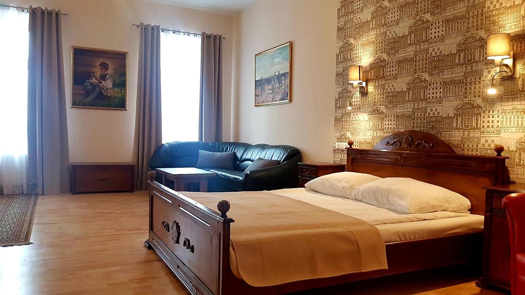 Euro Aparthotel Tarnów Habitación foto